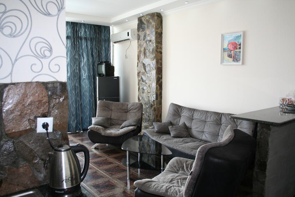 Apartment Miracle Batumi Exterior foto